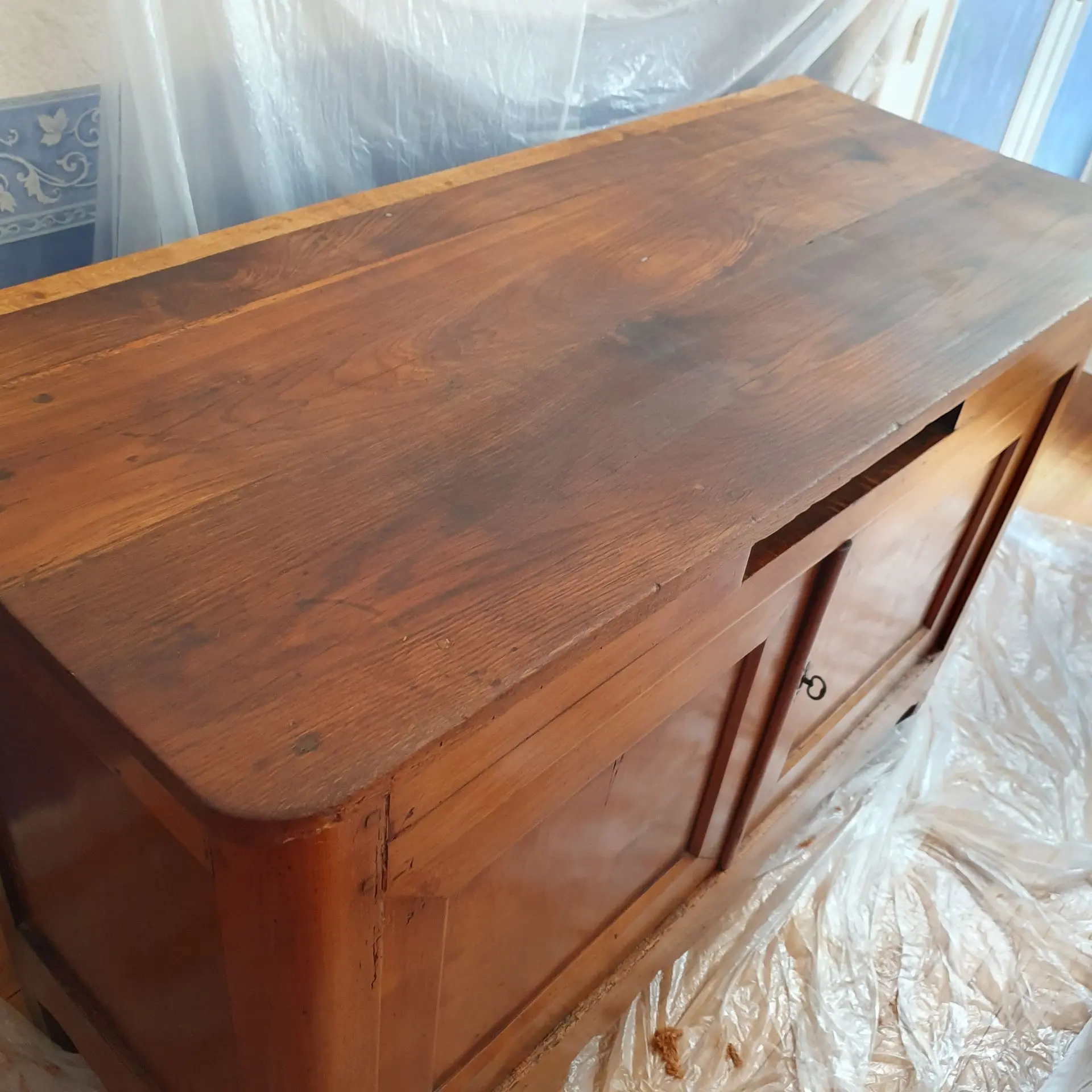 dessus buffet chêne restauré ciré