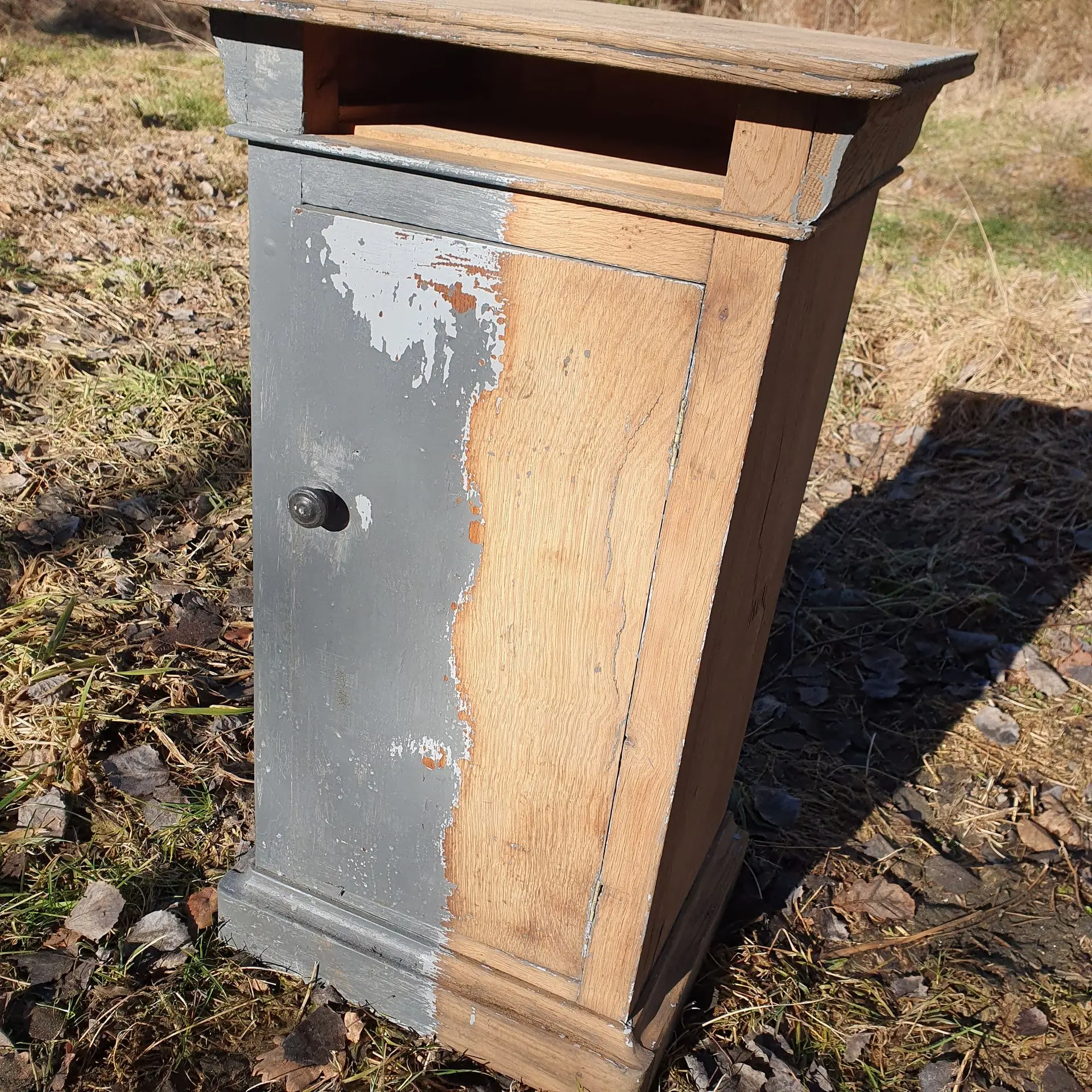 chevet louis philippe aérogommé