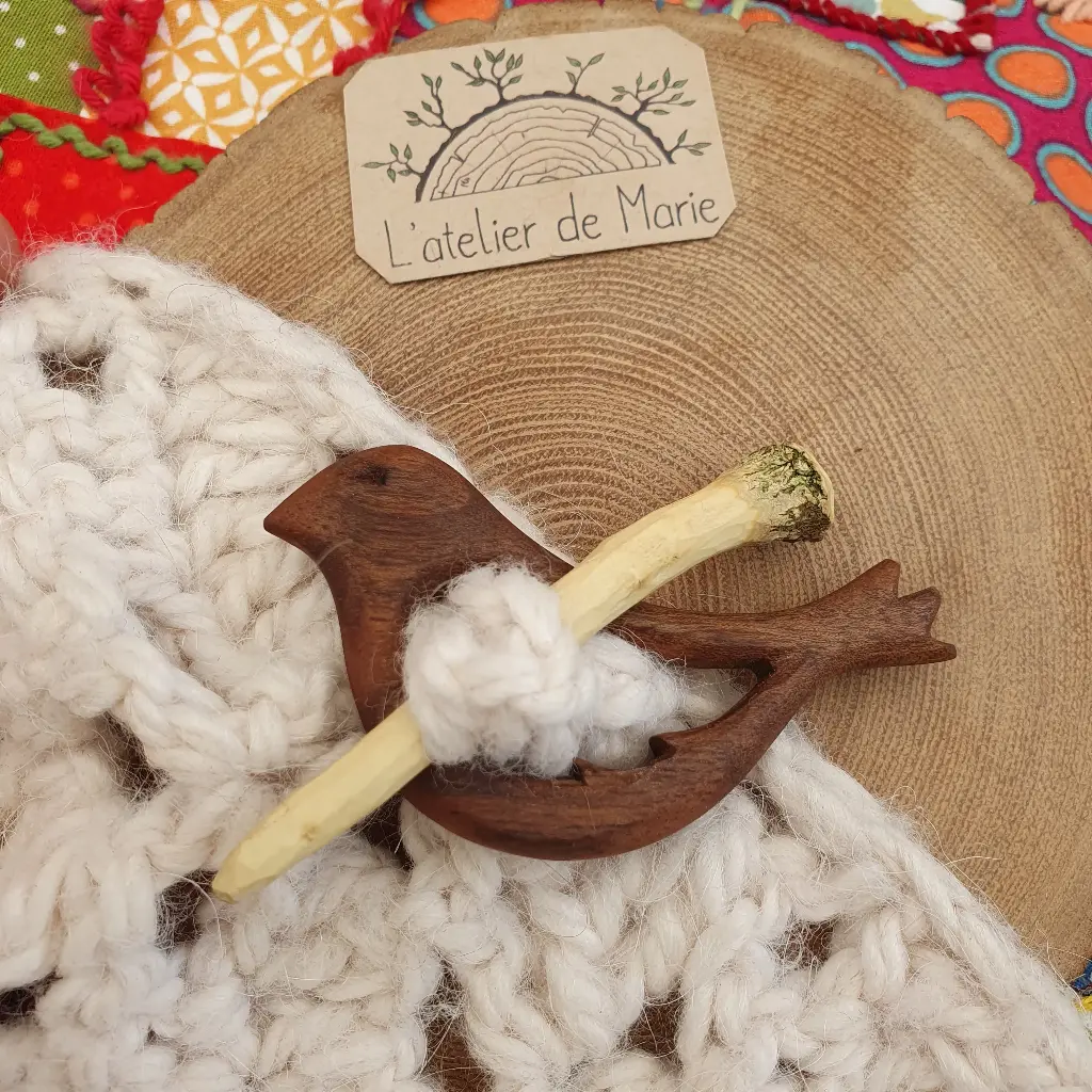 Broche de pull bois - oiseau