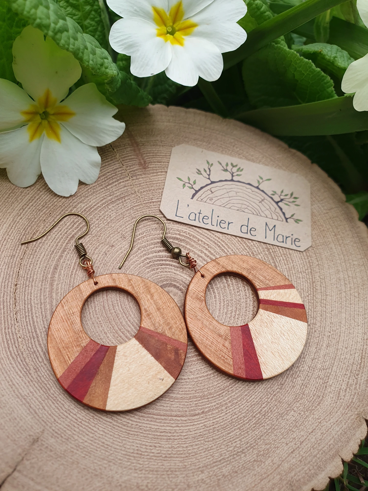 [BOM - 0094] Boucles d'oreilles ronde - syocmore, merisier et bois teinté rose /rouge