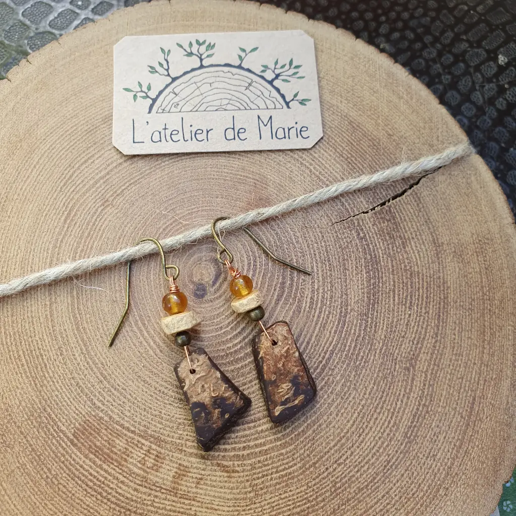 Boucles d'oreilles - noix de coco et perles en buis / verre ambre